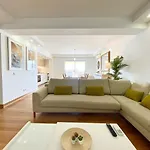 Apartman Out Luxury Marina - 2 Bedrooms Sea View *