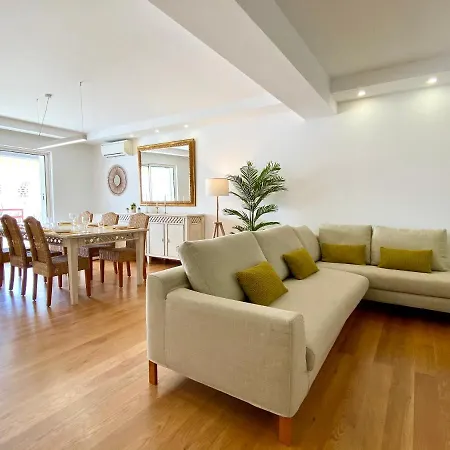 Out Luxury Marina - 2 Bedrooms Sea View *