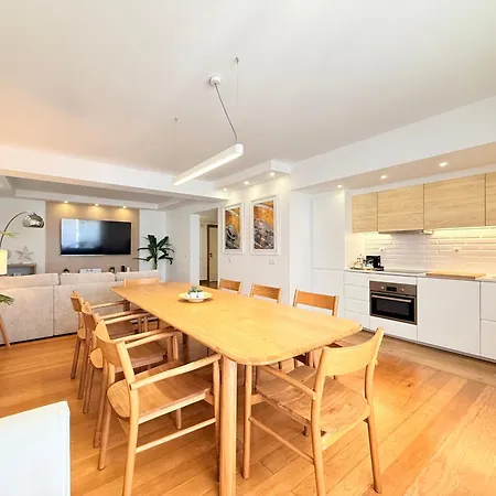 Out Luxury Marina - 2 Bedrooms Sea View * 维拉摩拉