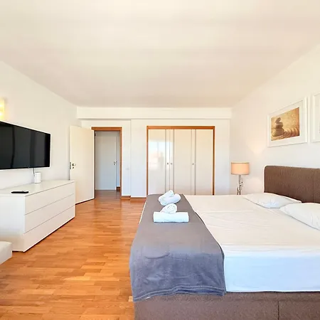 Out Luxury Marina - 2 Bedrooms Sea View 公寓 维拉摩拉