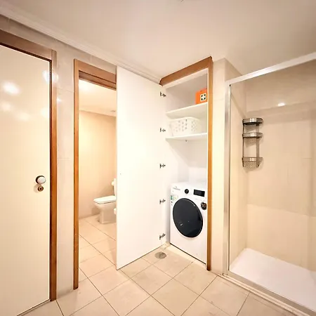 Out Luxury Marina - 2 Bedrooms Sea View 维拉摩拉