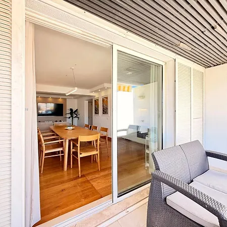 Out Luxury Marina - 2 Bedrooms Sea View 维拉摩拉